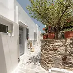 Venetian 3 * Naxos City