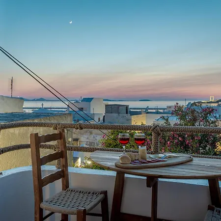 Venetian 3 Daire Naxos City